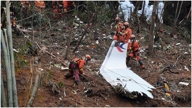 Čínský regulátor zveřejnil předběžnou zprávu ke katastrofě letu China Eastern